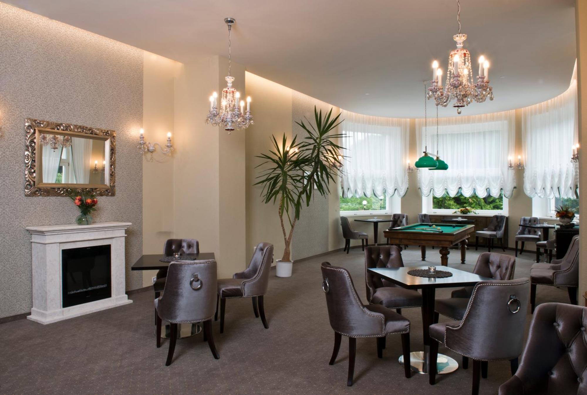 Parkhotel Golf 4*