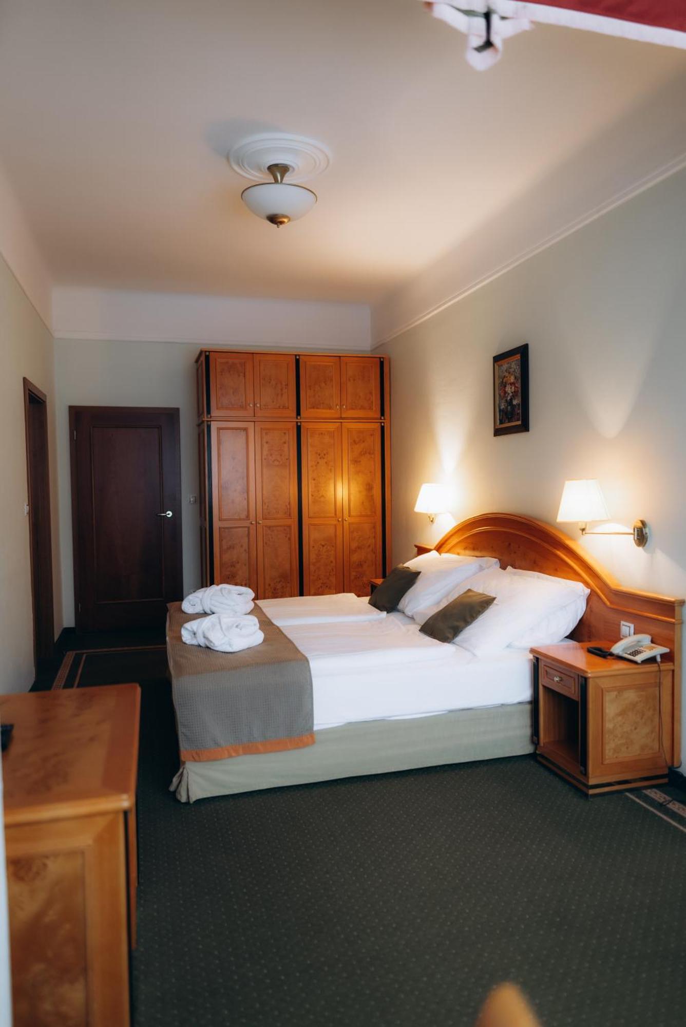 Parkhotel Golf Hotel 4*